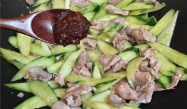 娱乐吃瓜酱月亮是我杀的,揭秘“月亮是我杀的”背后的惊人真相